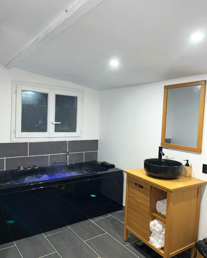 L'Oranger - Magnifique Studio Independant Sur Mougins Avec Jacuzzi Prive - Parking - Climatisation Ngoại thất bức ảnh